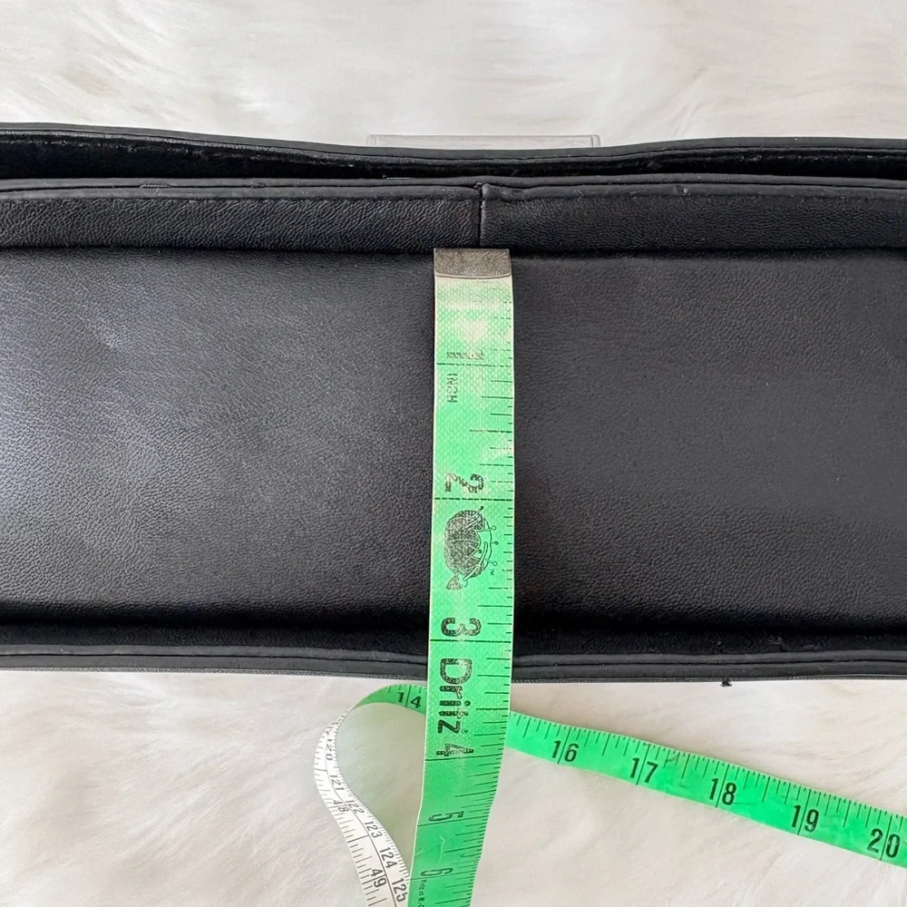 Badgley Mischka lock clean